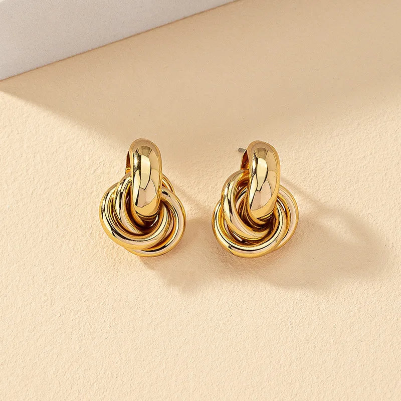 Sleek Knot, Subtle Shine — Elegant Single Earring